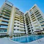 Cozy 1 Bedroom - Pool-Gym, Close To Metro